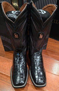 Alligator Wide Square Toe
